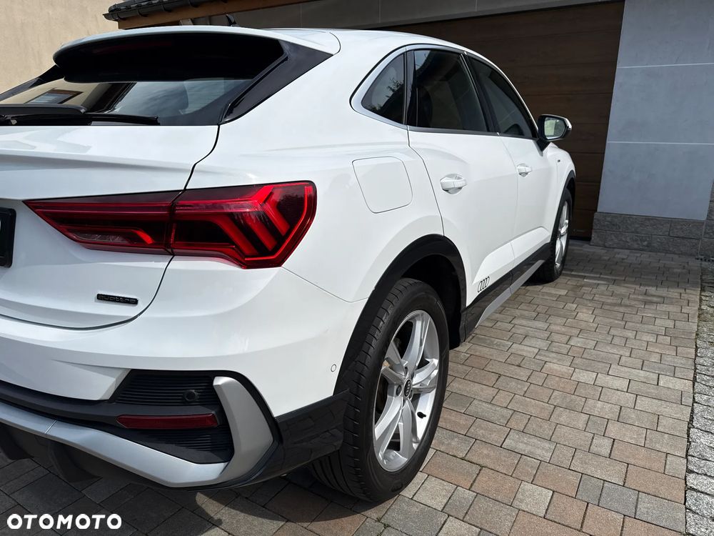 Audi Q3 Sportback 40 TDI quattro S tronic S line - 9