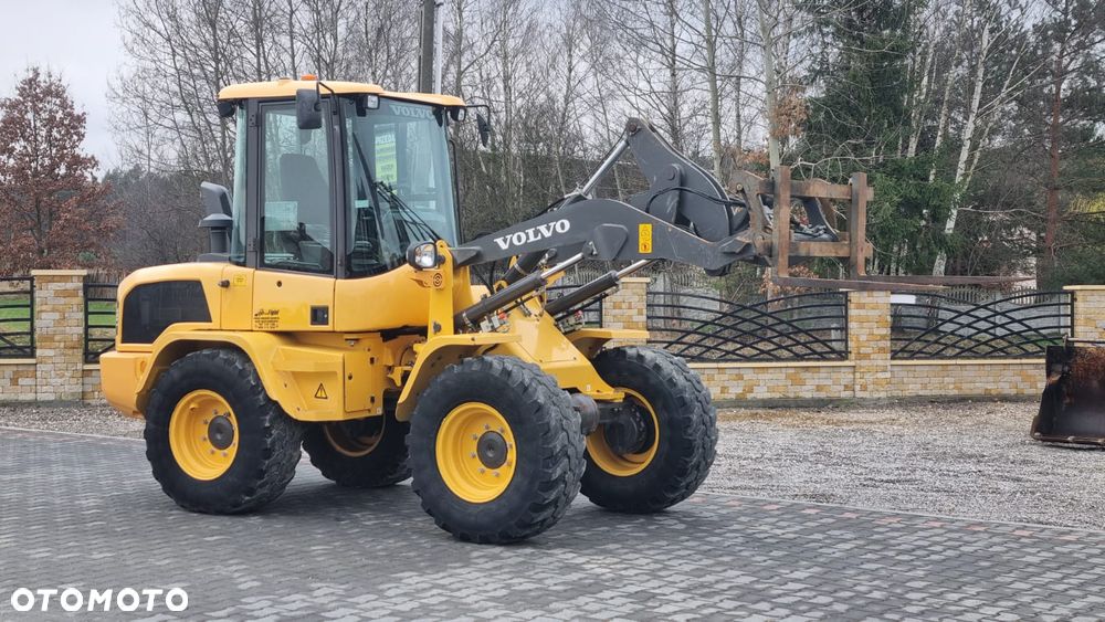 Volvo L30G/Maszyna sprowadzona/ 4749h/ - 7