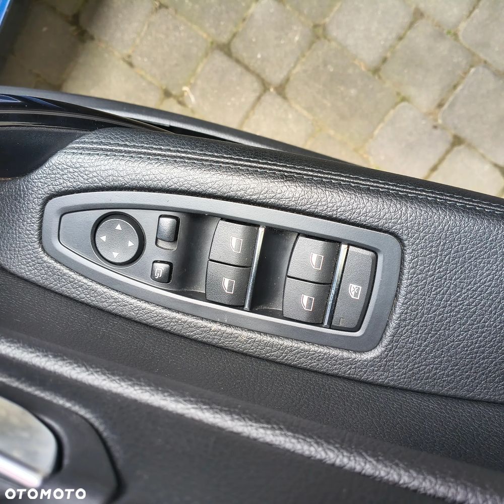 BMW Seria 1 120d xDrive Sport-Aut - 15