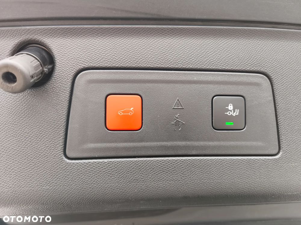 Peugeot 508 2.0 BlueHDi Allure S&S EAT8 - 17