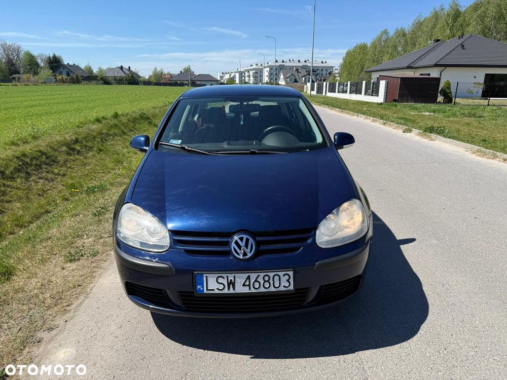 Volkswagen Golf - 3