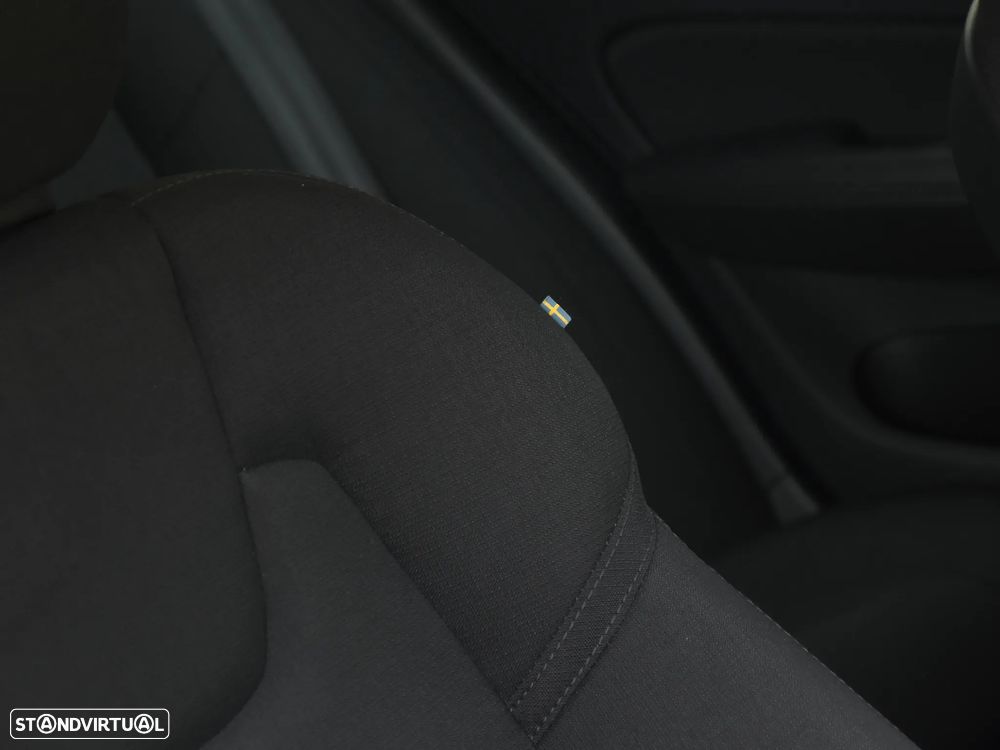 Volvo V60 2.0 D3 - 9