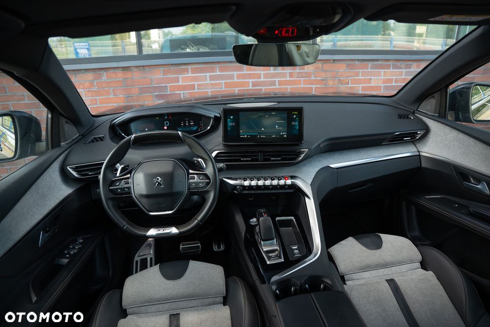 Peugeot 3008 1.6 PureTech Hybrid PHEV Allure Pack S&S EAT8 - 29