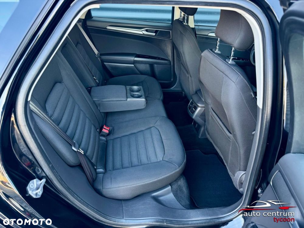 Ford Mondeo - 11