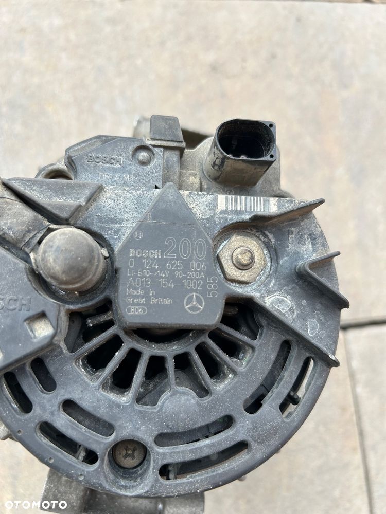 Alternator Mercedes Vito Viano w639 2.2  A0131541002  200A - 5