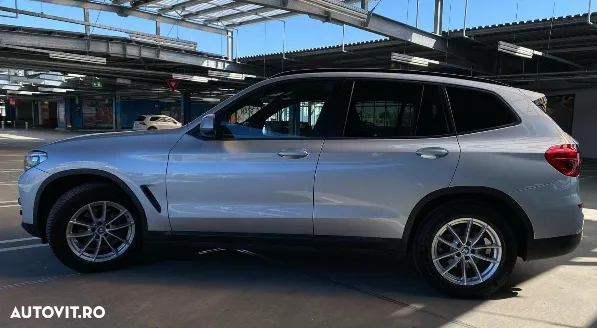 BMW X3 sDrive18d AT MHEV - 8
