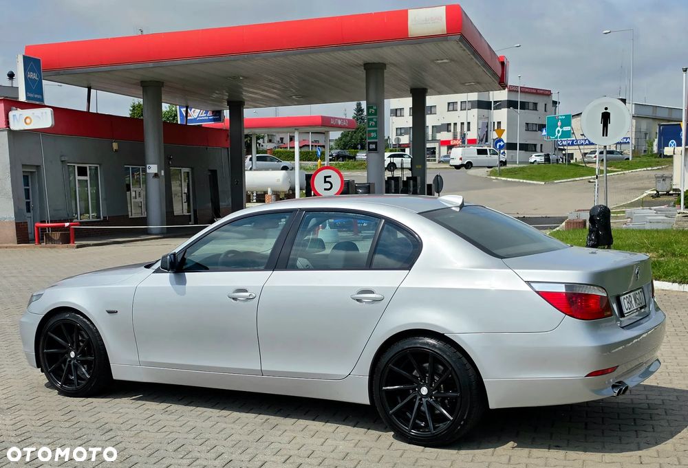 BMW Seria 5 - 21