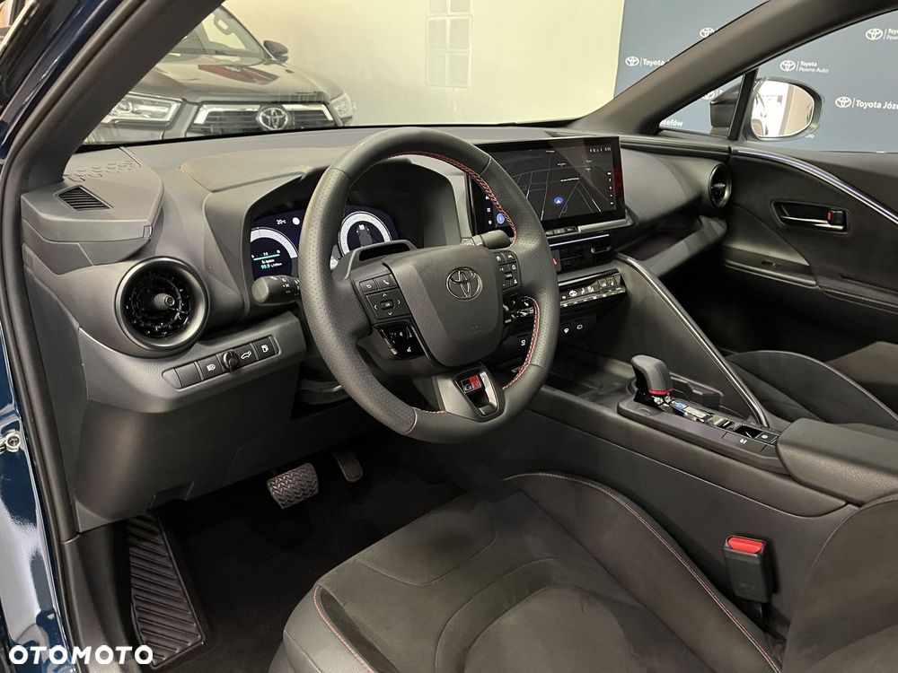 Toyota C-HR - 7