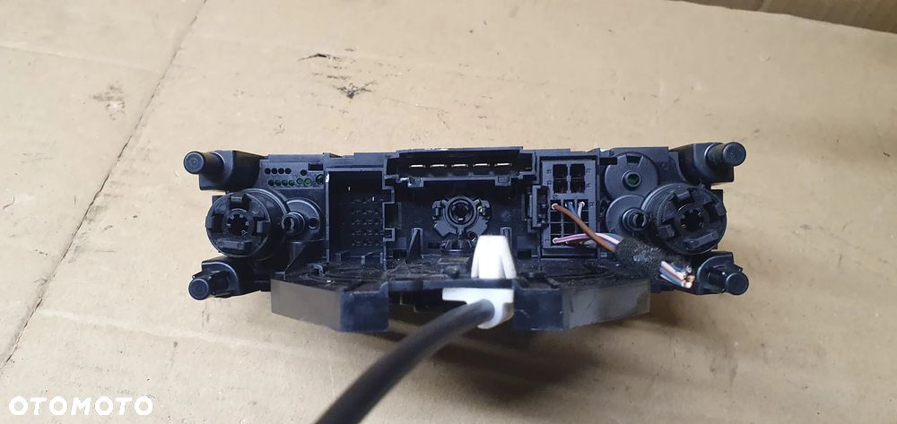 Panel nawiewu klimatyzacji klimy VW UP 1S0820045R - 5