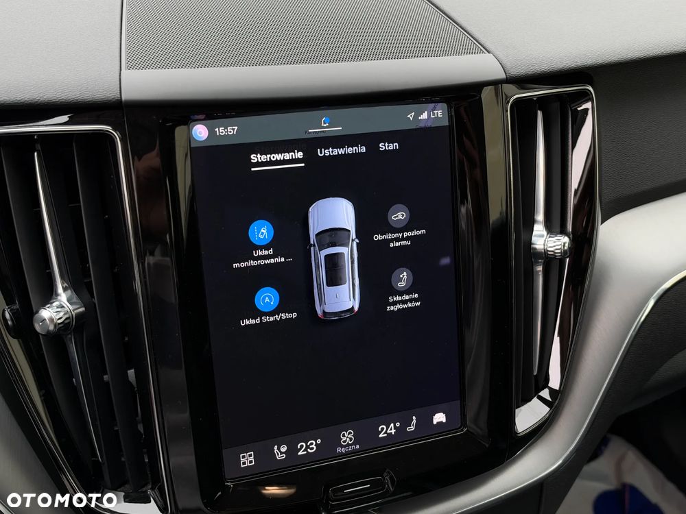 Volvo XC 60 B4 B Momentum Pro - 21