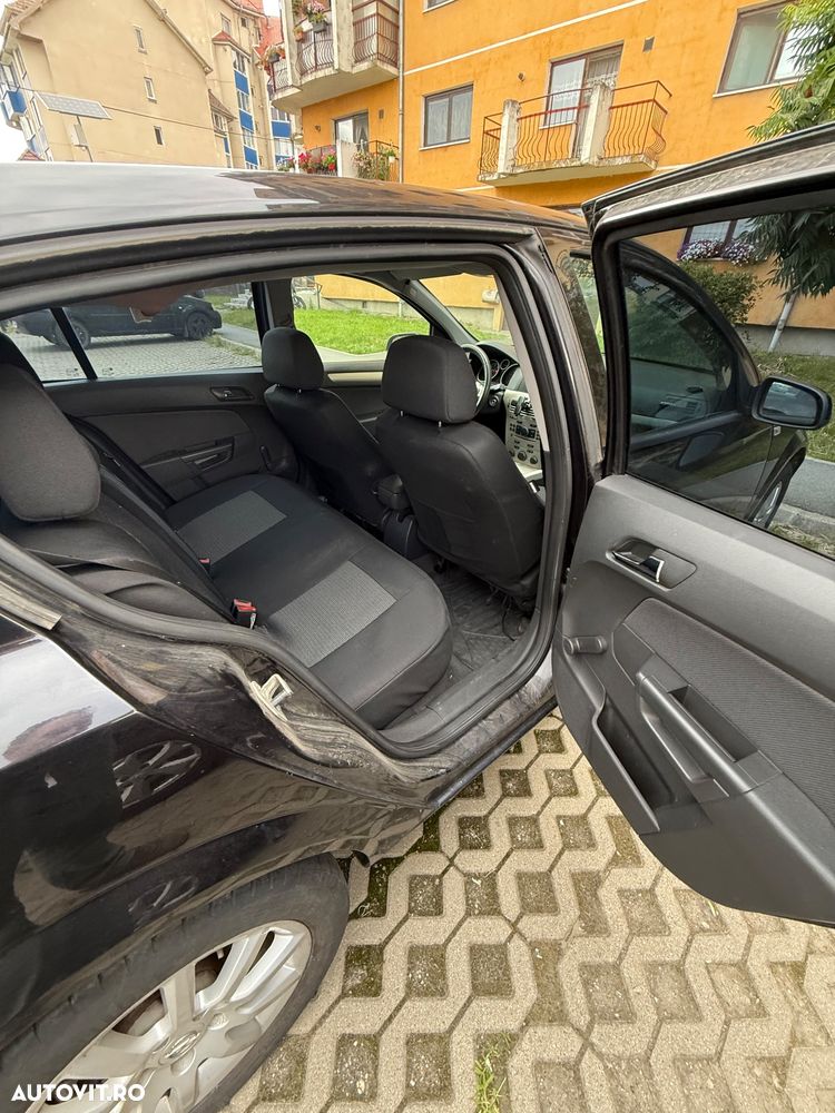 Opel Astra 1.6 Enjoy - 7
