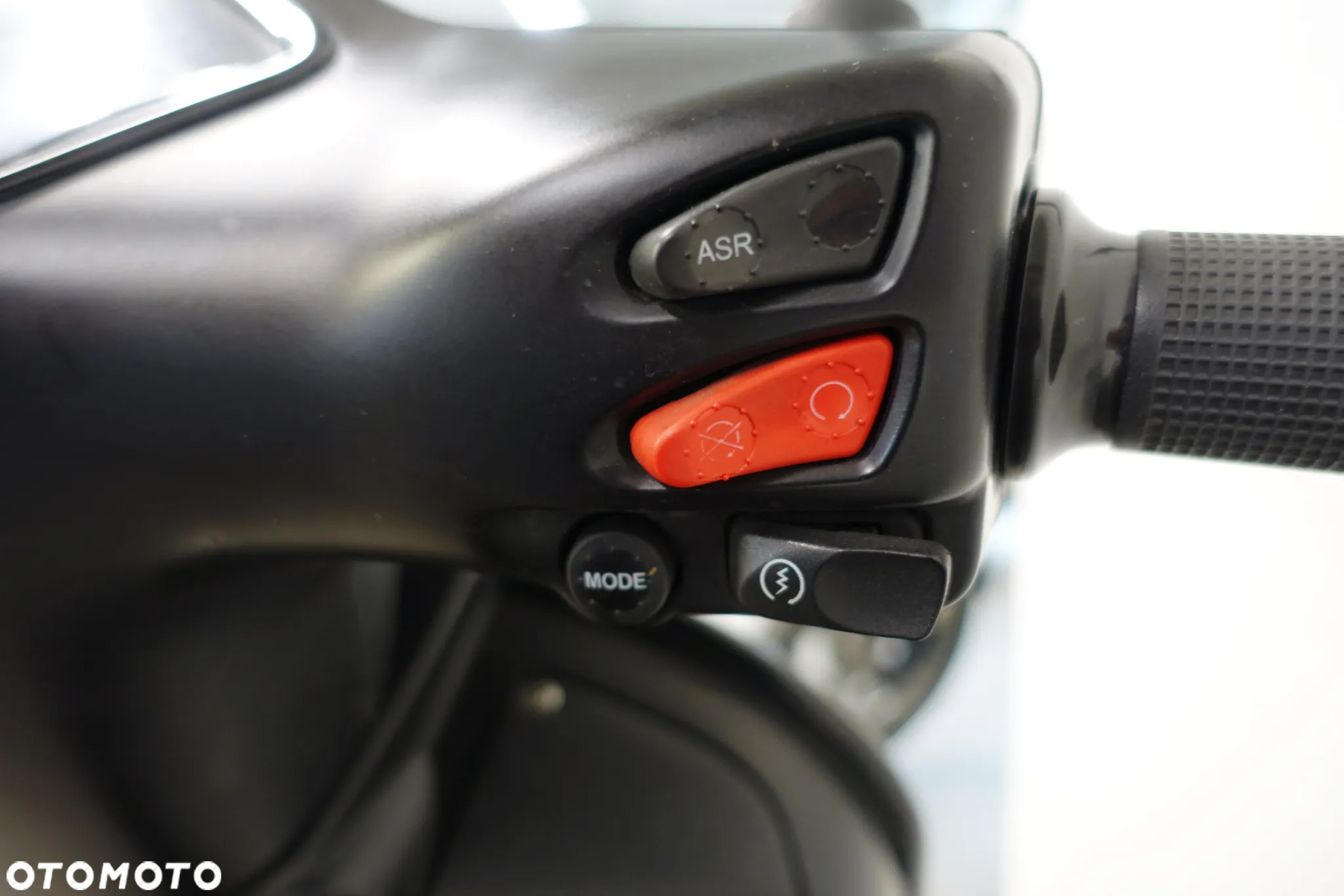 Vespa GTS - 13