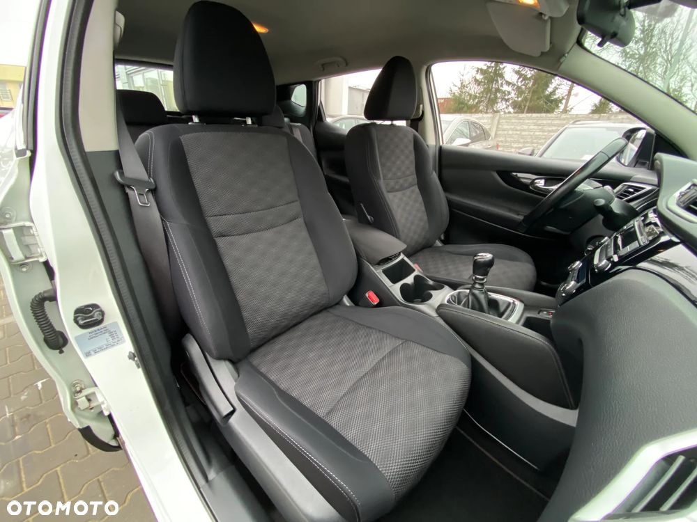 Nissan Qashqai 1.2 DIG-T Acenta - 17