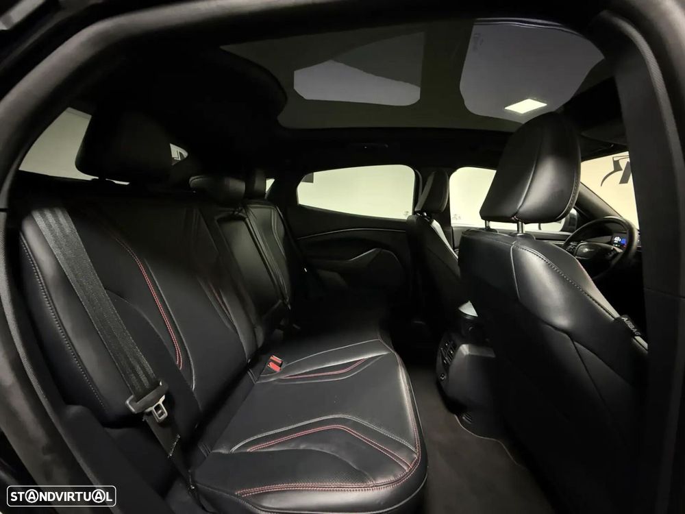 Ford Mustang Mach-E 98.7 kWh Premium AWD - 25