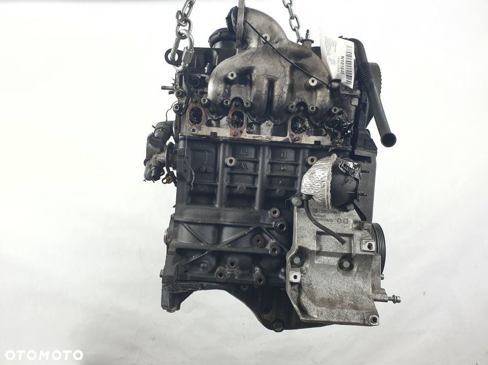 SILNIK SŁUPEK AUDI A4 B6 AWX 1.9 TDI 130 - 1