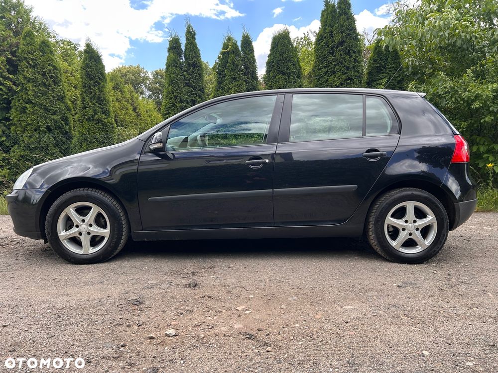 Volkswagen Golf 1.6 FSI Trendline - 8