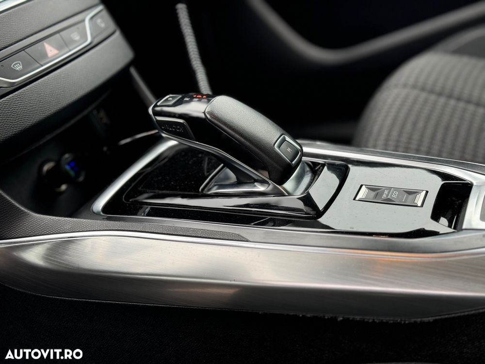 Peugeot 308 BlueHDi 130 EAT6 Stop & Start Active Business-Paket - 7