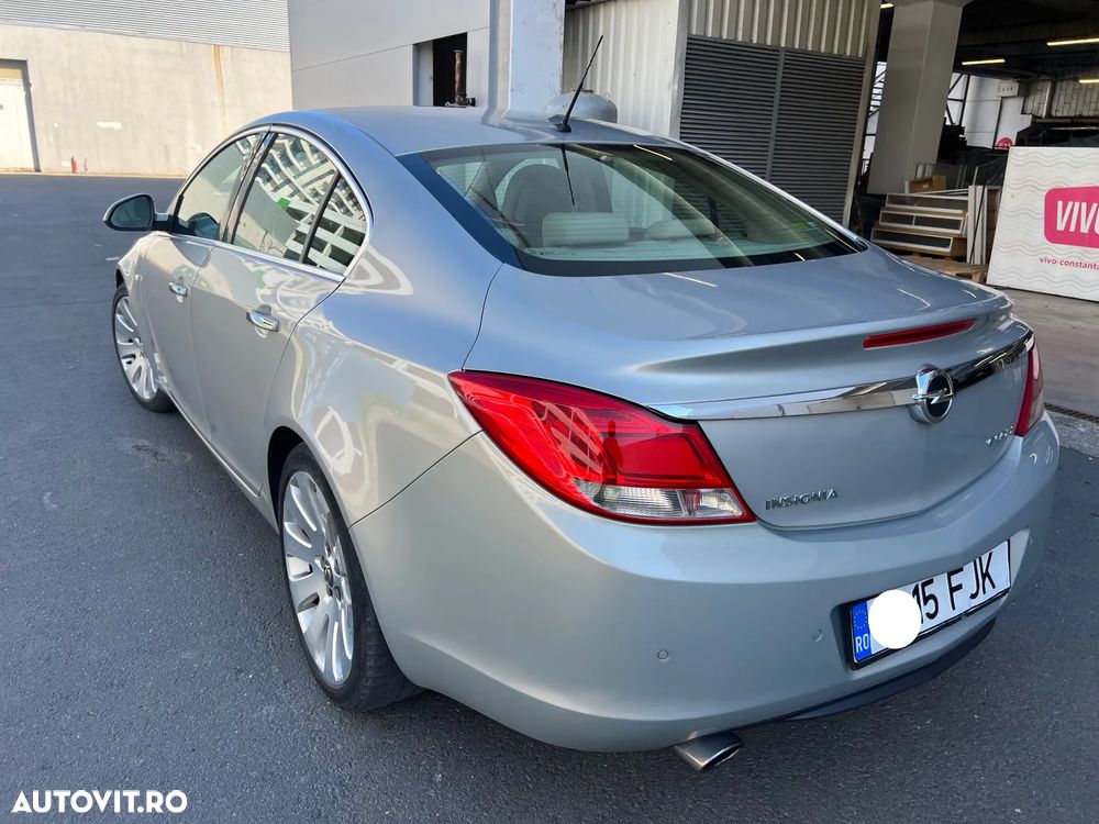 Opel Insignia 2.0 CDTI Sport - 11