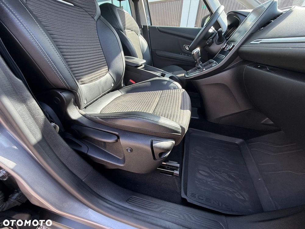 Renault Scenic ENERGY TCe 140 LIMITED - 22