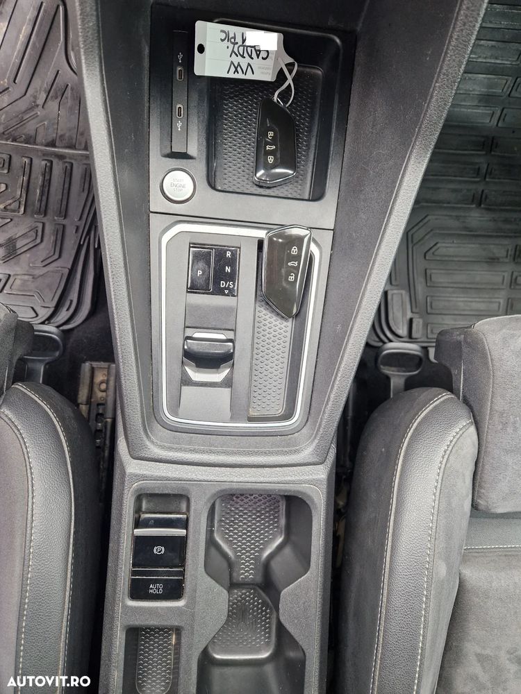 Volkswagen Caddy 2.0 TDI 90 kW DSG Style - 24