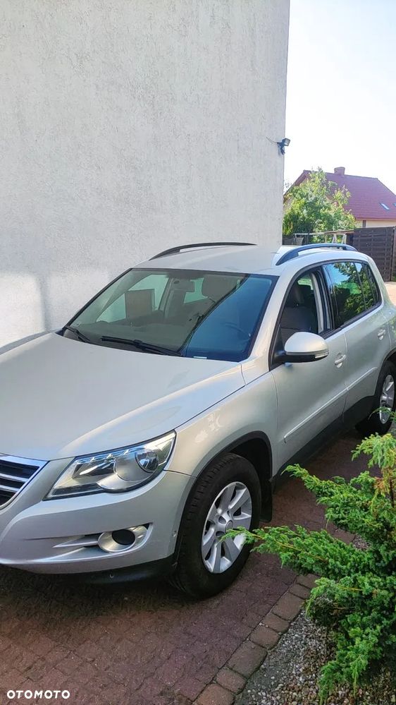 Volkswagen Tiguan - 2