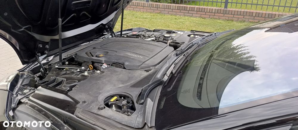 Jaguar F-Type 2.0 Turbo R-Dynamic - 11