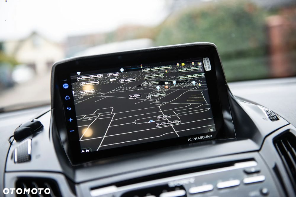 Ford Kuga 2.0 TDCi 4x4 Titanium - 34