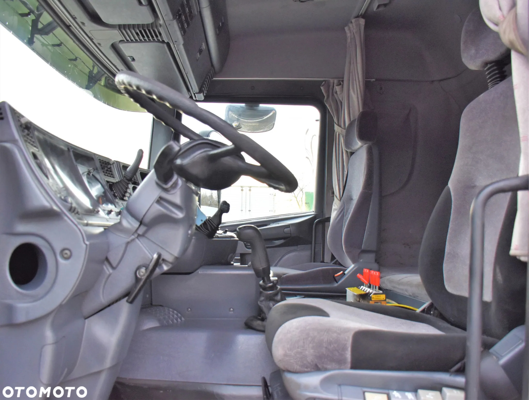 Scania R 124 470 * HAKOWIEC * USZKODZONY SILNIK - 8