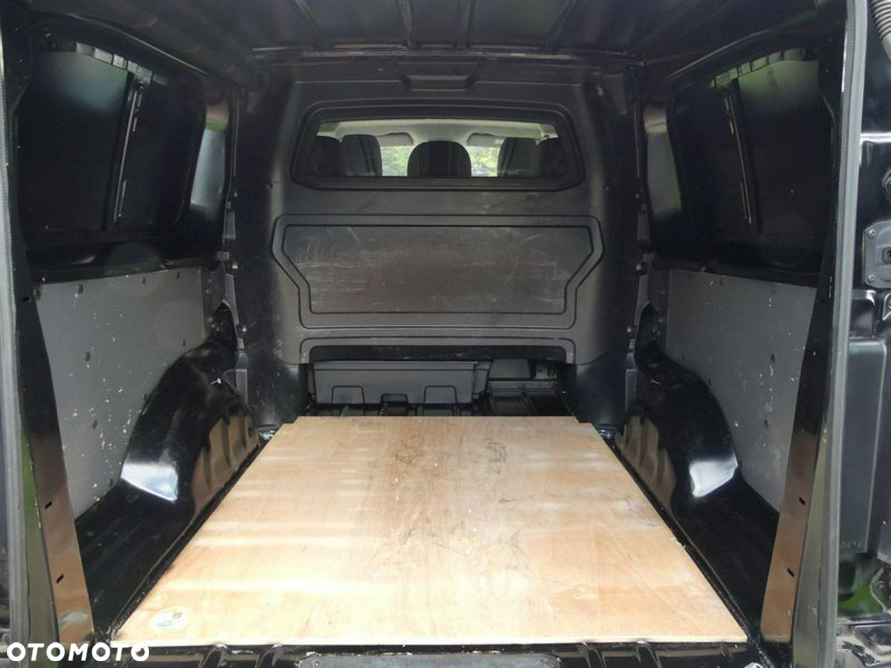 Peugeot Expert - 13