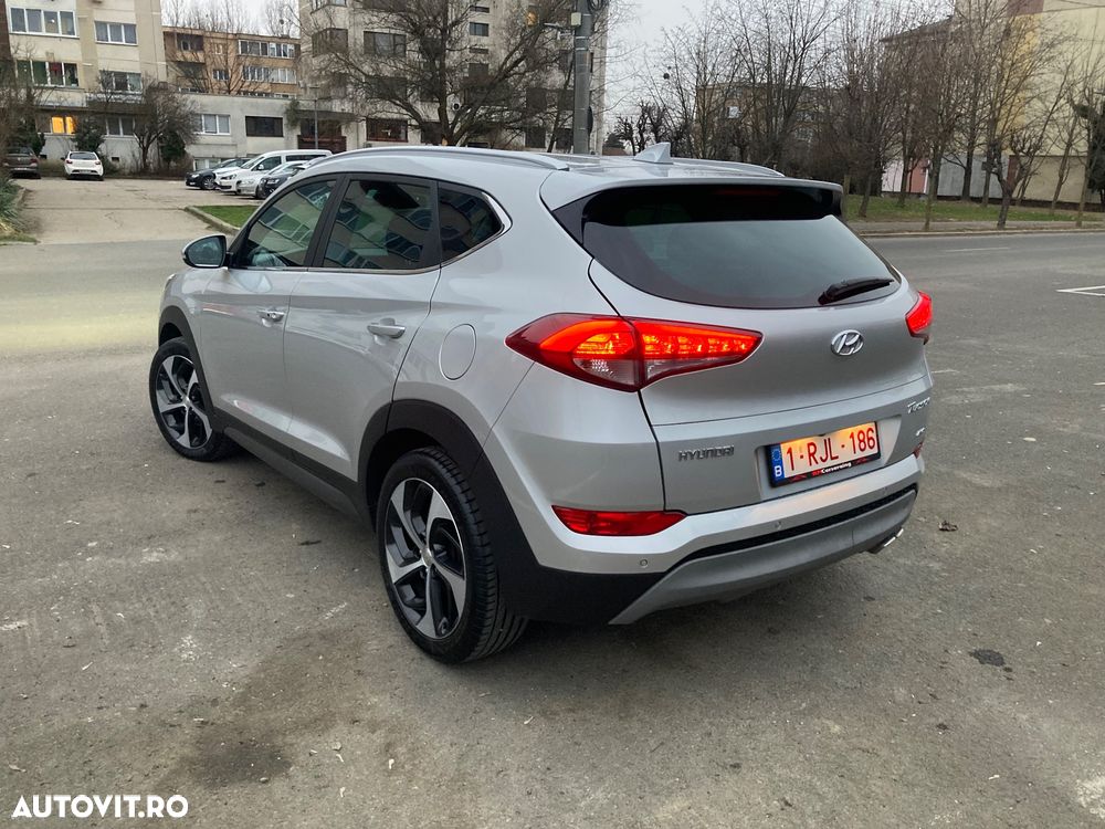 Hyundai Tucson 2.0 CRDI 4WD Premium - 40