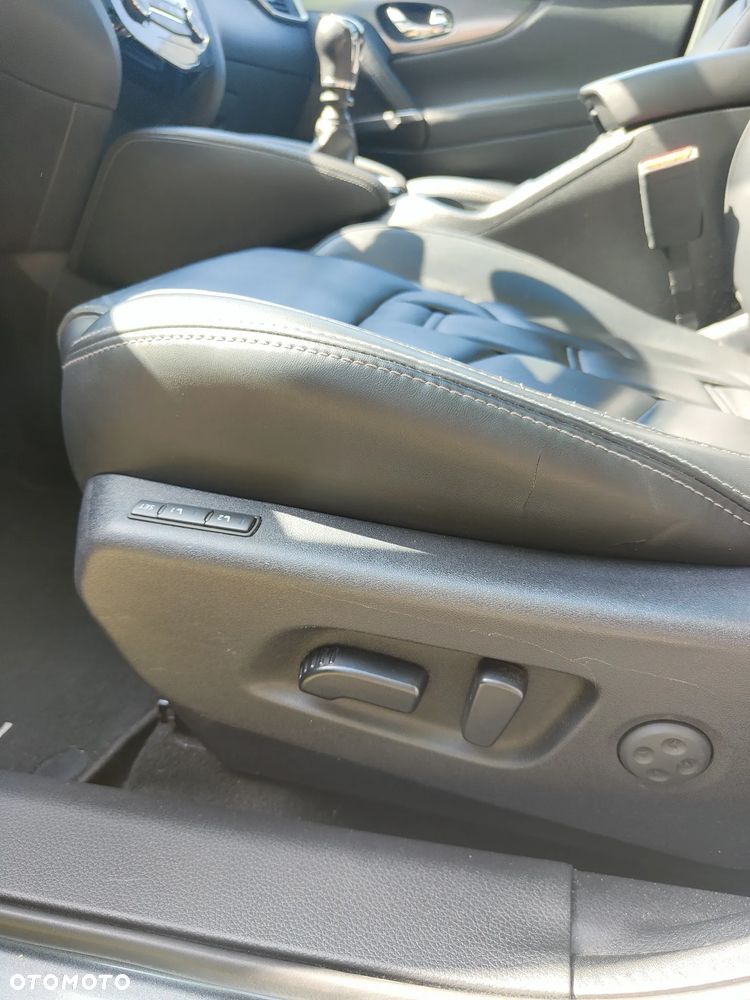 Nissan Qashqai 1.5 dCi Tekna+ - 27