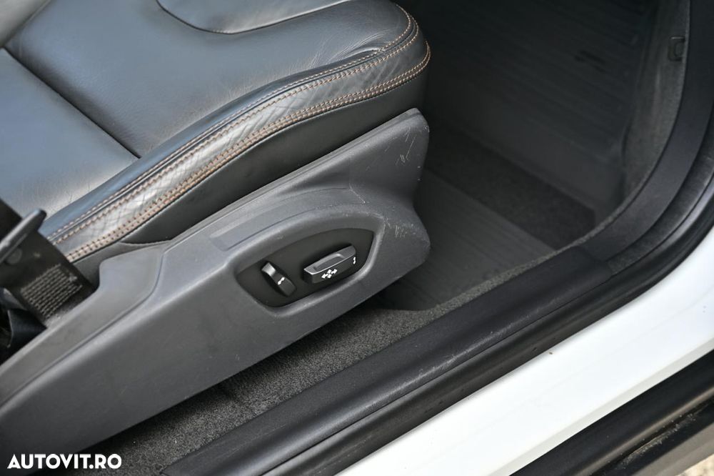 VOLVO XC60 2011 — imagine 21