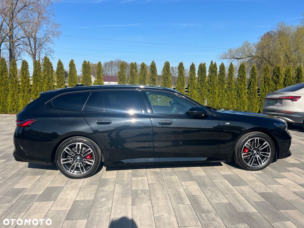 BMW Seria 5 520d xDrive mHEV M Sport - 4