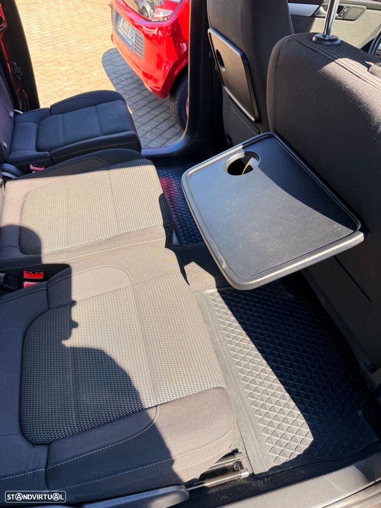 VW Sharan 2.0 TDI Blue Confortline - 16