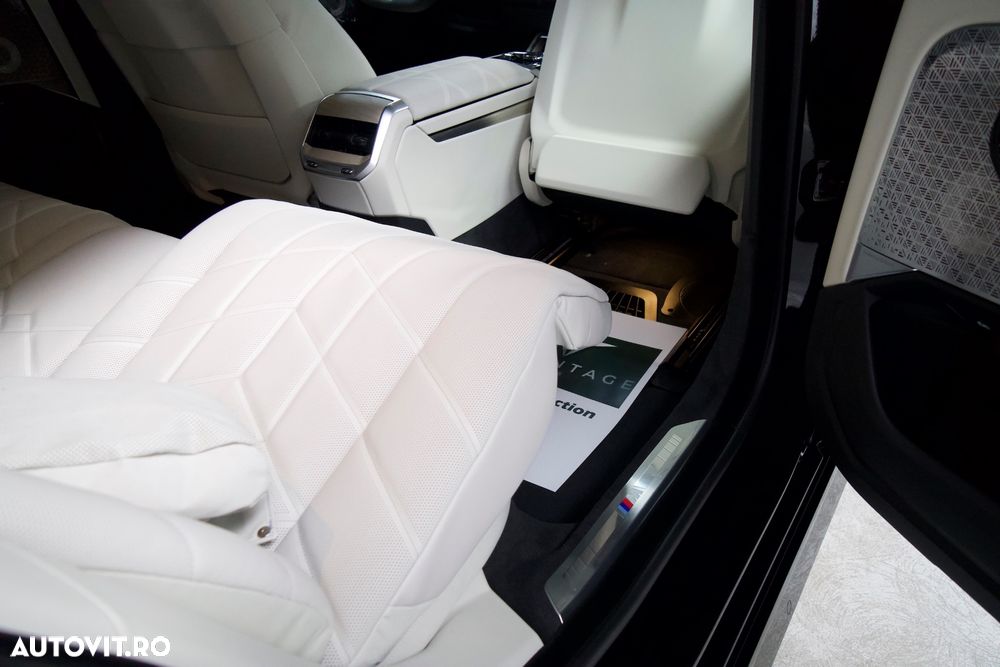 BMW Seria 7 740d xDrive MHEV - 16