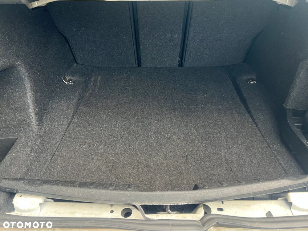 BMW Seria 3 318i - 19