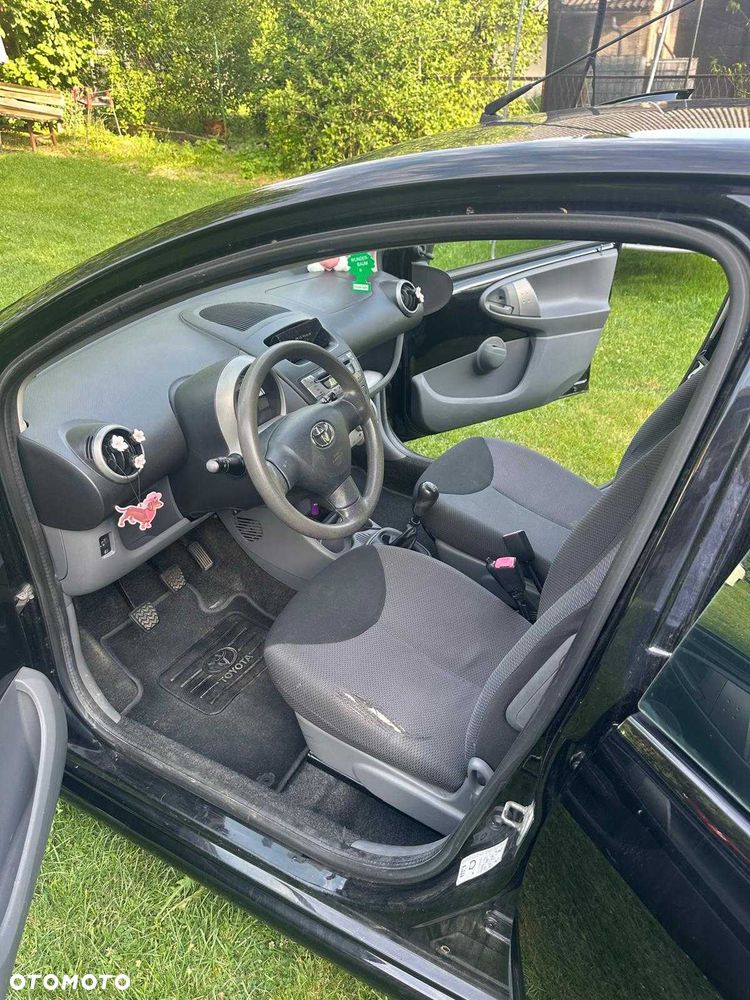 Toyota Aygo - 5