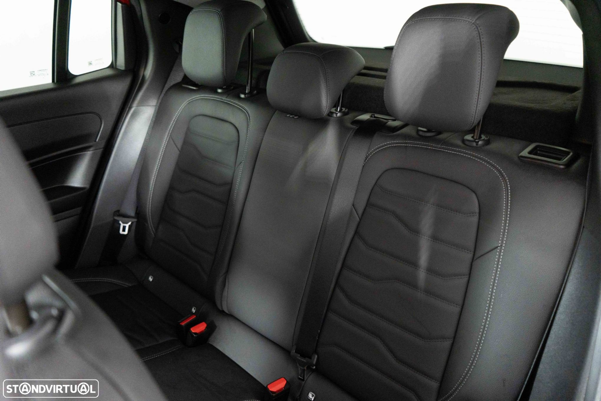 Jeep Avenger 54 kWh Summit Plus - 9