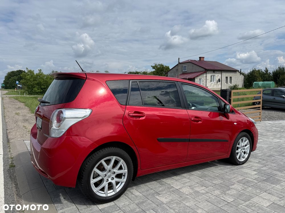 Toyota Verso 1.8 Prestige EU5 MS - 35