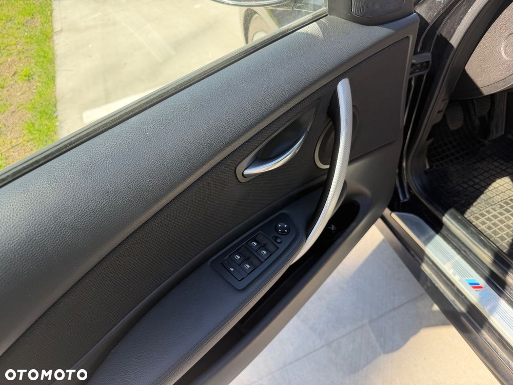 BMW Seria 1 118d - 8