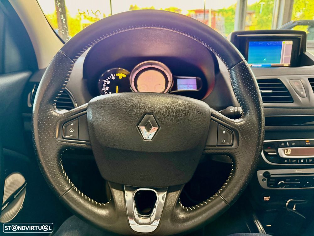 Renault Mégane 1.5 dCi Bose Edition - 29