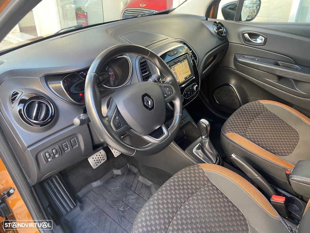 Renault Captur - 40