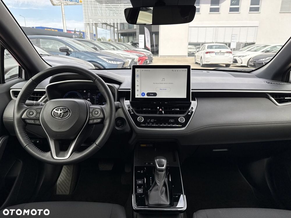 Toyota Corolla Cross - 10