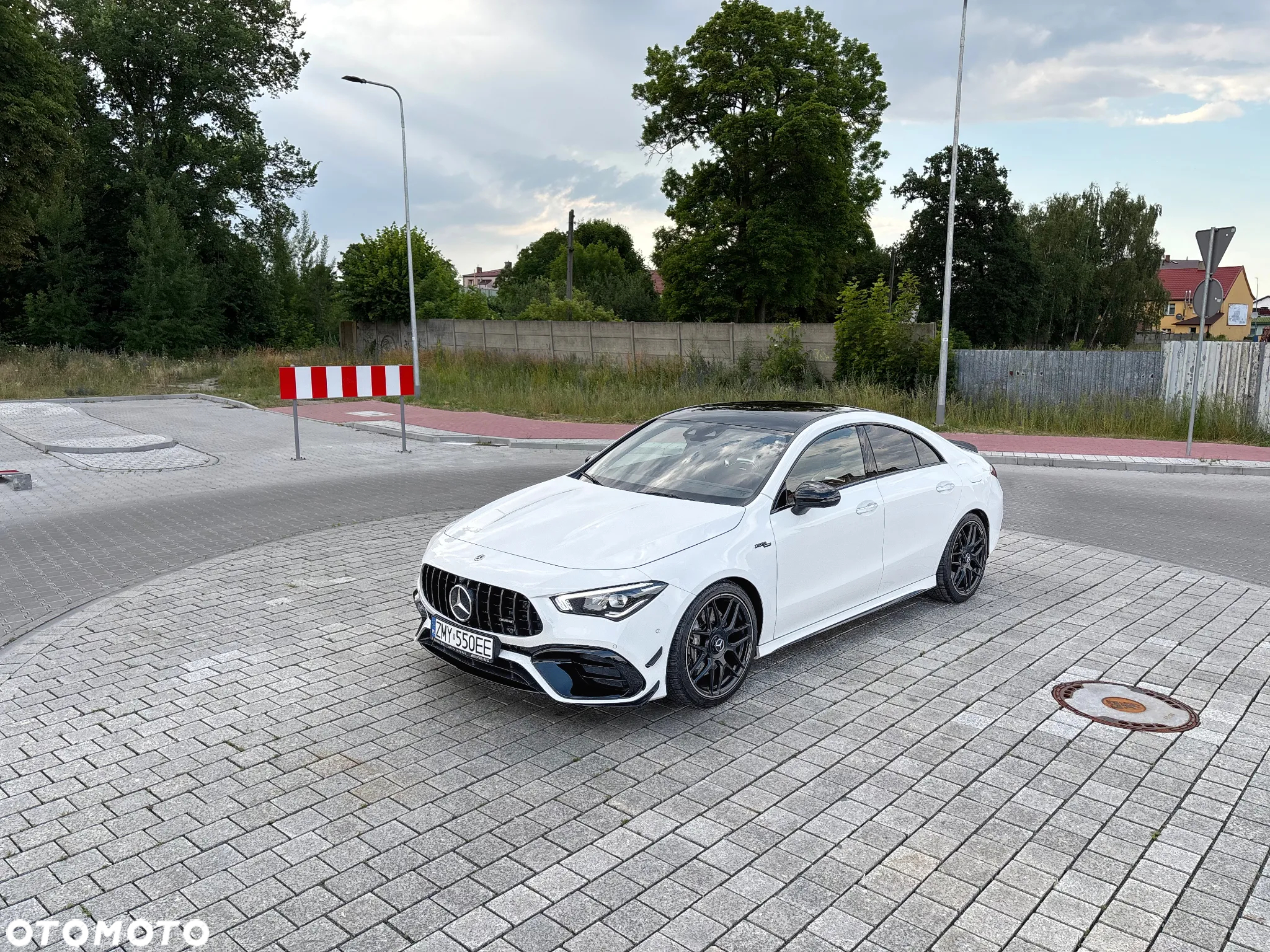 Mercedes-Benz CLA AMG 45 4-Matic 8G-DCT - 5