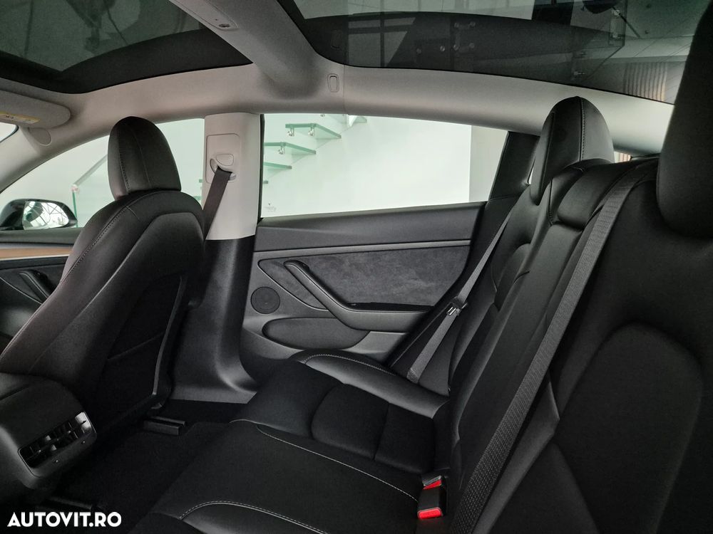 Tesla Model 3 Langstreckenbatterie Allradantrieb Dual Motor - 14