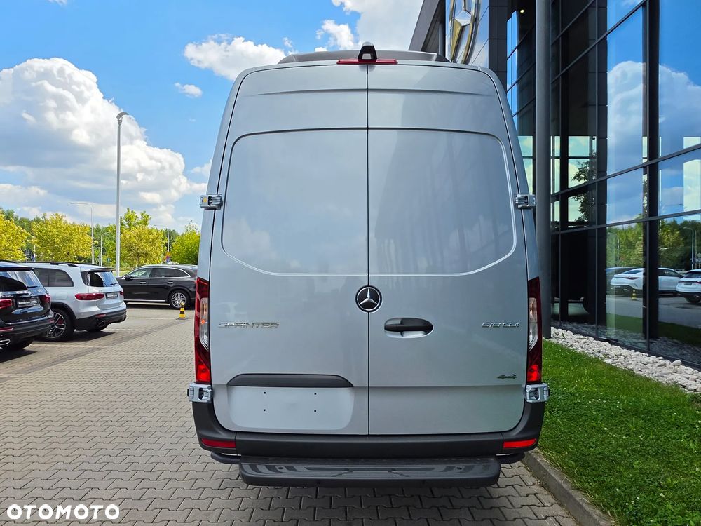 Mercedes-Benz Sprinter 519 CDI Furgon PRO Ekstra Długi 4325+mm; 5,5 tony - 10