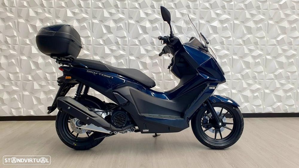 Kymco Skytown - 1
