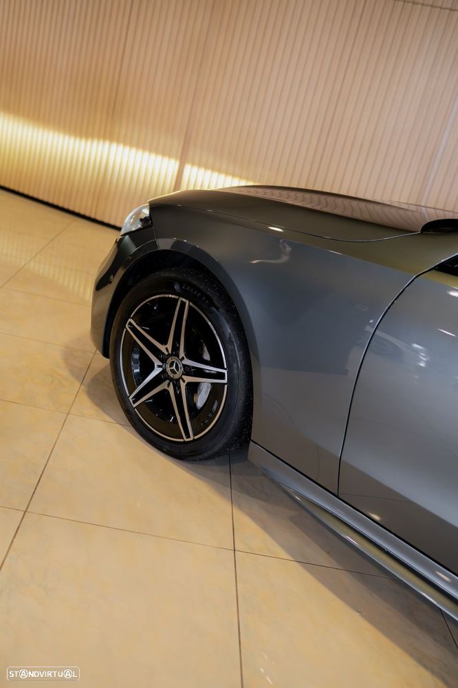 Mercedes-Benz C 300 e AMG Line - 14