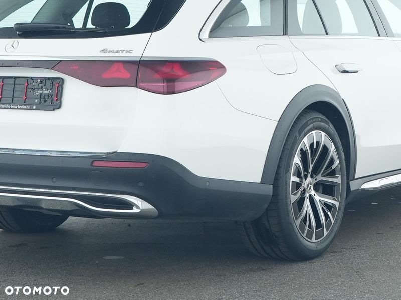 Mercedes-Benz Klasa E 300 de PHEV 4-Matic All-Terrain Avantgarde 9G-Tronic - 6