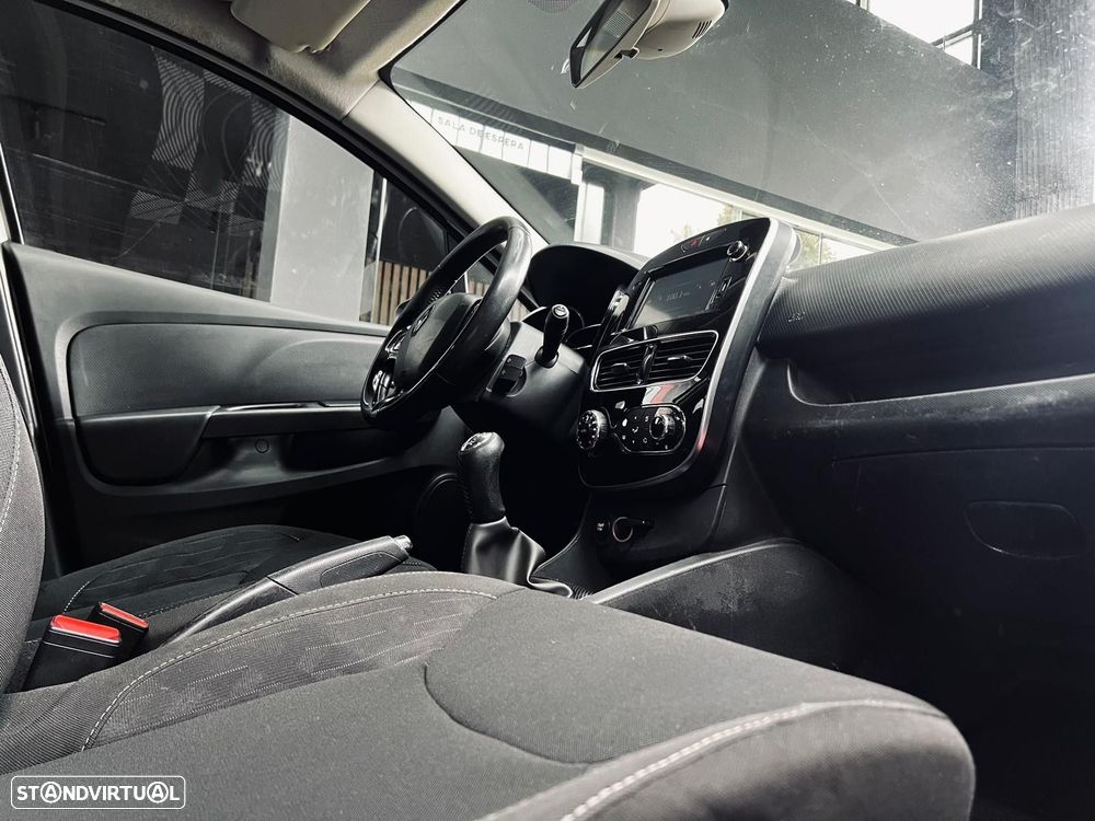 Renault Clio 1.5 dCi Comfort - 16